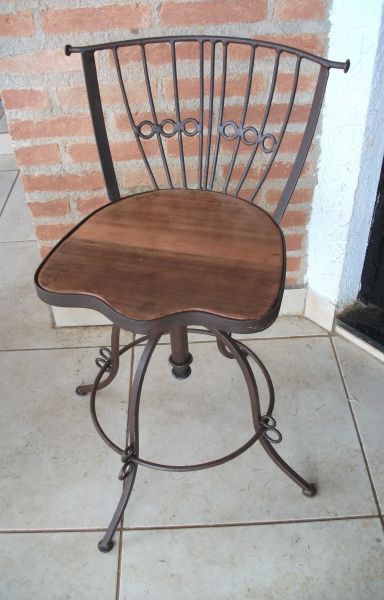 ENCOMENDA SRA. LUCIANE RISSATO - BANQUETAS