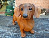 ENCOMENDA SRA. LORENA RUSSO - CACHORRO SALSICHA DE RESINA